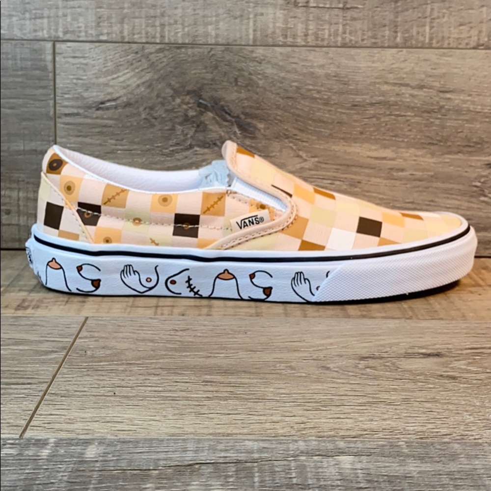 Vans Breast Cancer Classic Slip-On - Picture 2 of 5